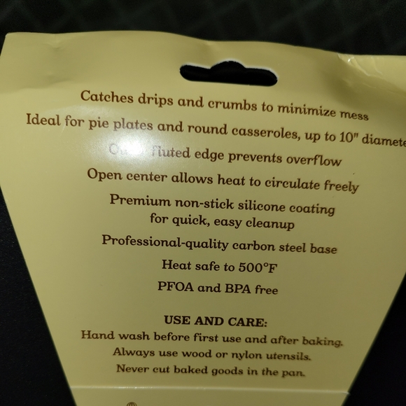 Mrs. Anderson’s Non-Stick Pie Drip Catcher New - Picture 3 of 4